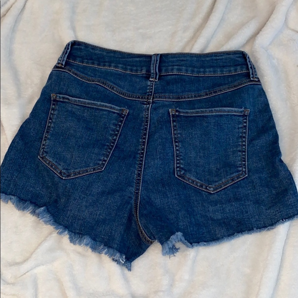 Super High Wasted Rise Shorts - Picture 3 of 3